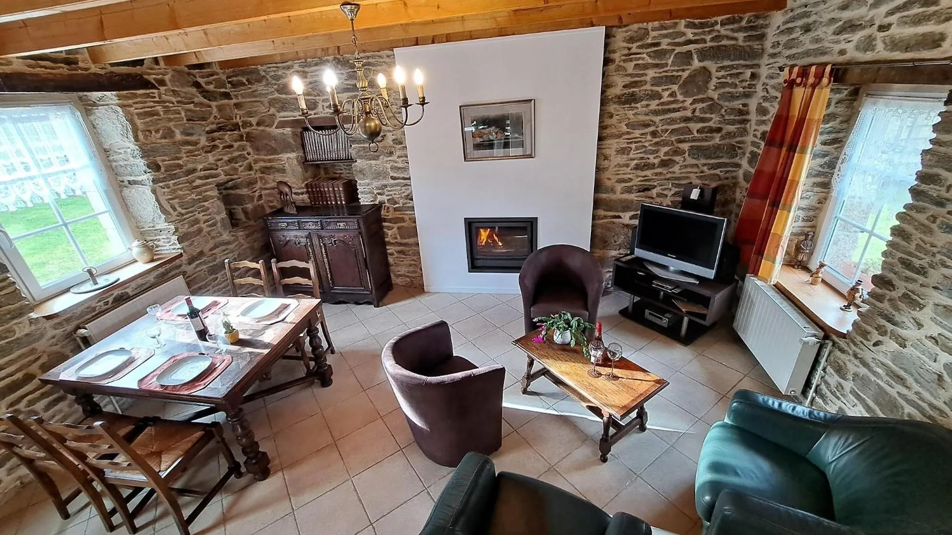 Cottage, Plouénan 0*,  Francia